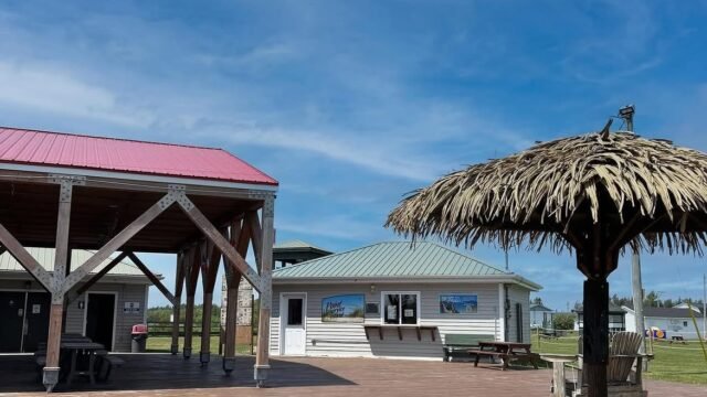 Avez-vous déjà visité le Parc Acadie-sur-Mer, à Le Goulet ☀️🌊Sur place, profitez de -•Une bout